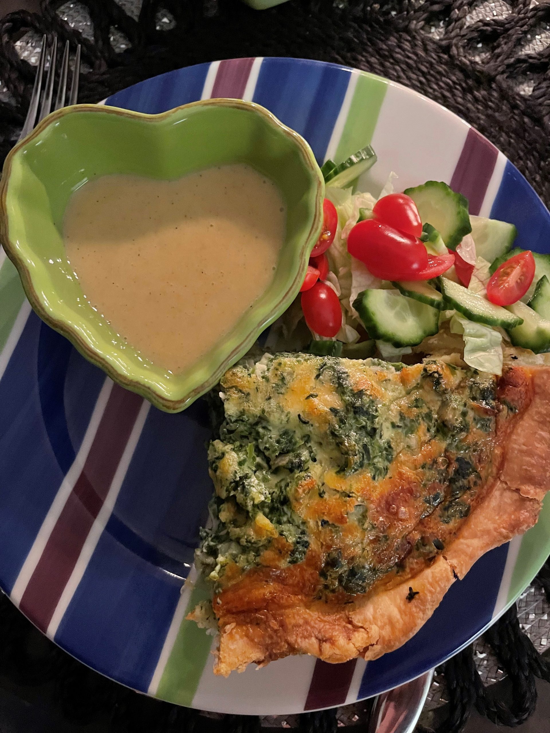 Världens godaste Spenatpaj med Senapsdressing
